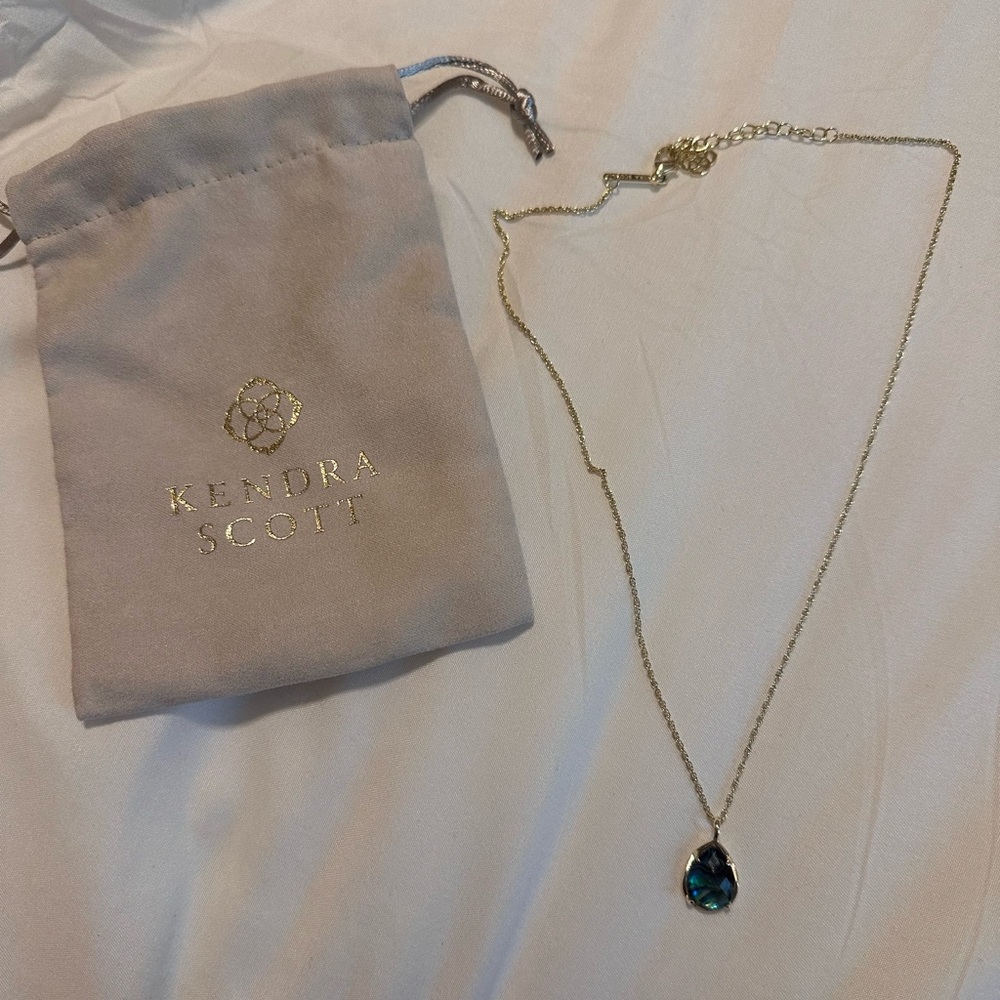 Kendra Scott Kiri Teardrop Pendant Necklace